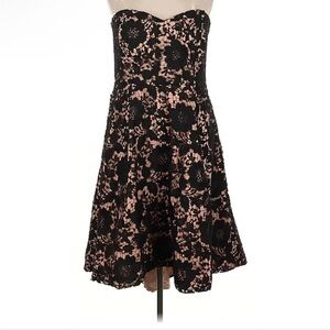 City chic black lace strapless dress